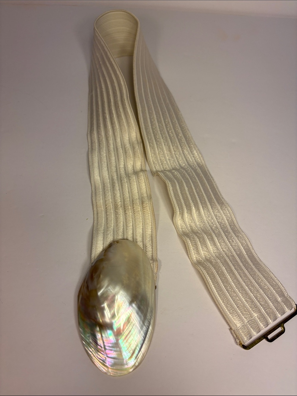 Vintage Abalone Pearlescent Shell Accent Stretch Waist Belt - Cream - Picture 4 of 11